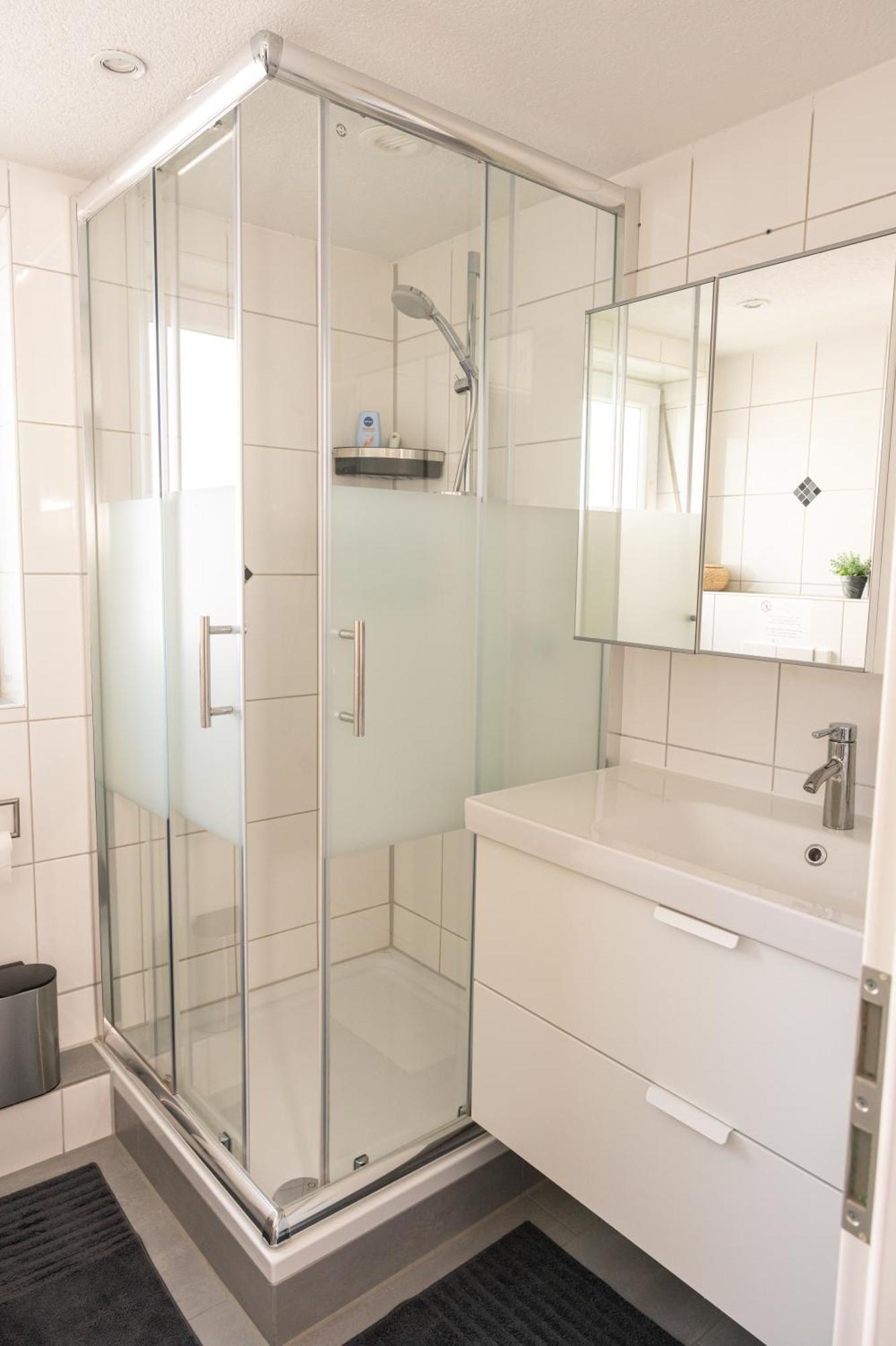 #3 Bequemes Zimmer Mit Pool Und Garten Memmingen Extérieur photo