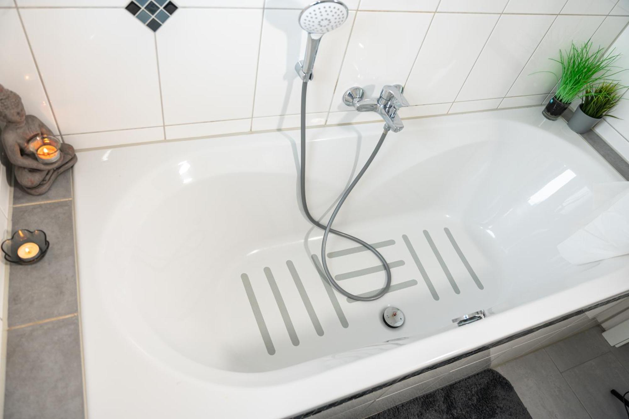 #3 Bequemes Zimmer Mit Pool Und Garten Memmingen Extérieur photo